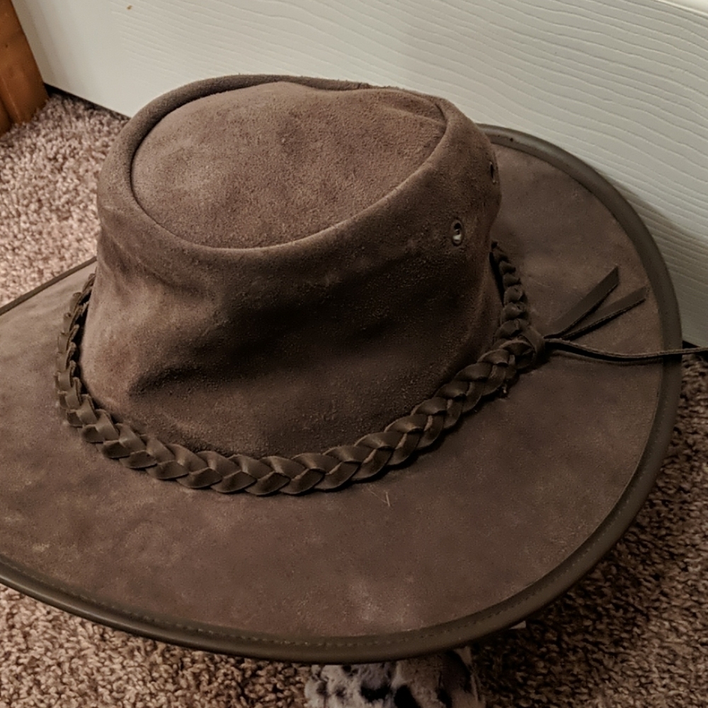 Cov-Ver Indiana Jones style leather/suede hat.